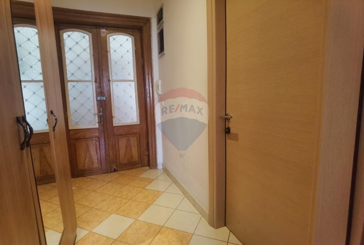 Appartamento Centar, Pula, 113,01m2