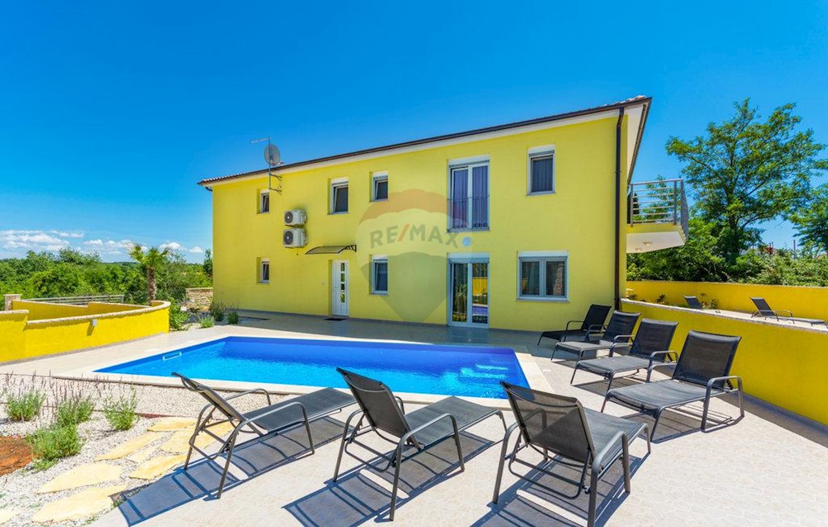 Villa Singola/Casa Vacanza Perci, Poreč, 288m2