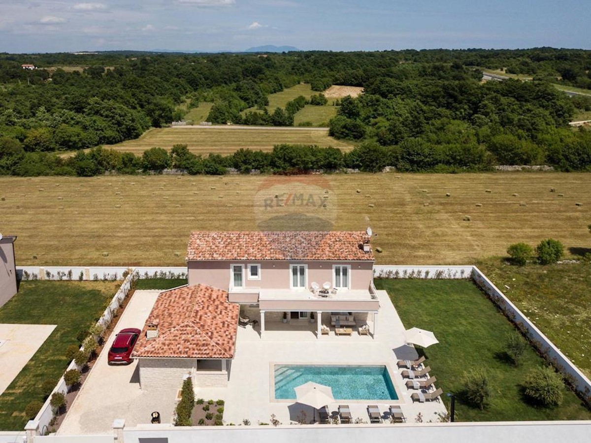 Casa Modrušani, Žminj, 260m2