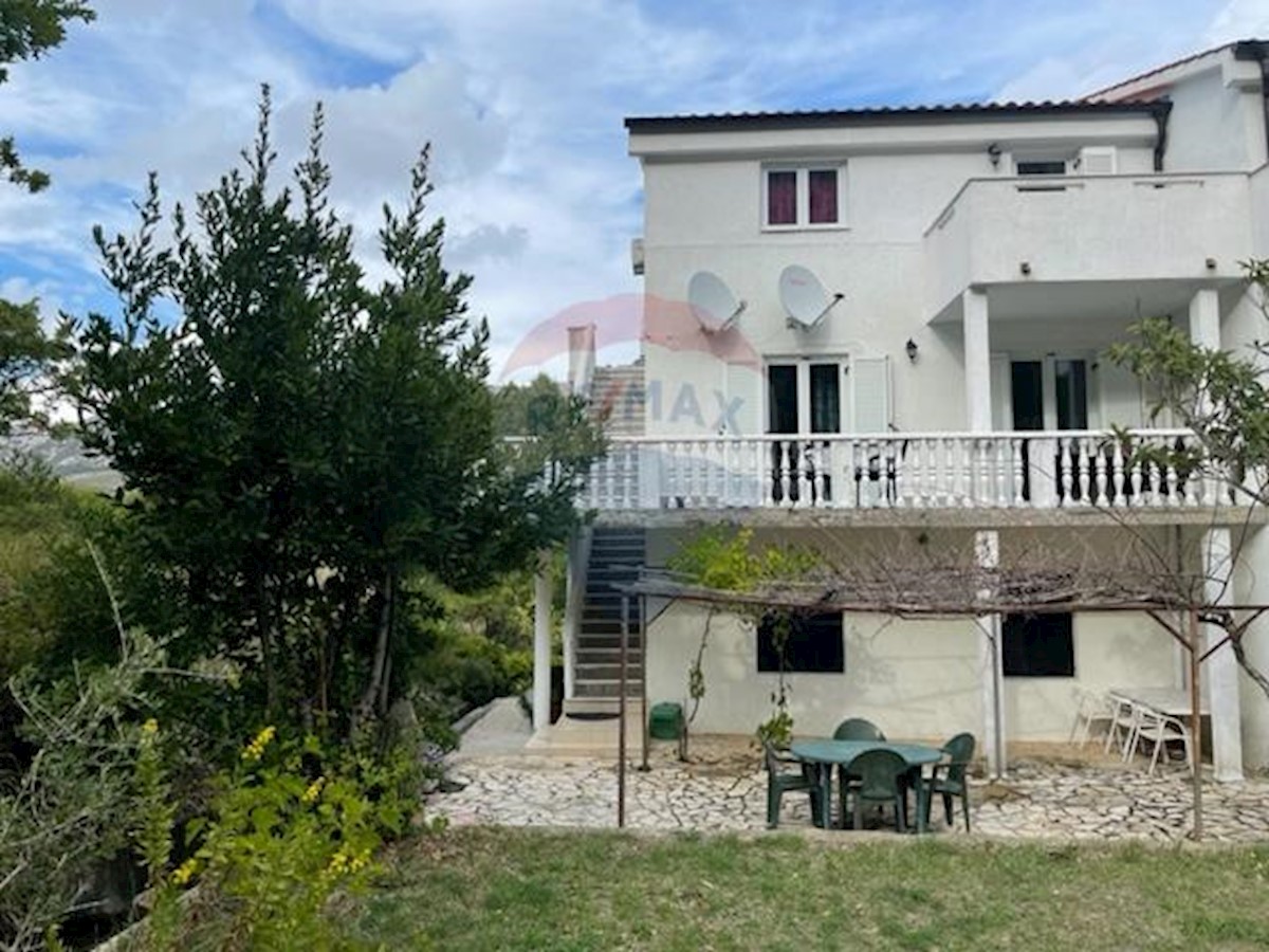 Casa Batomalj, Baška, 300m2