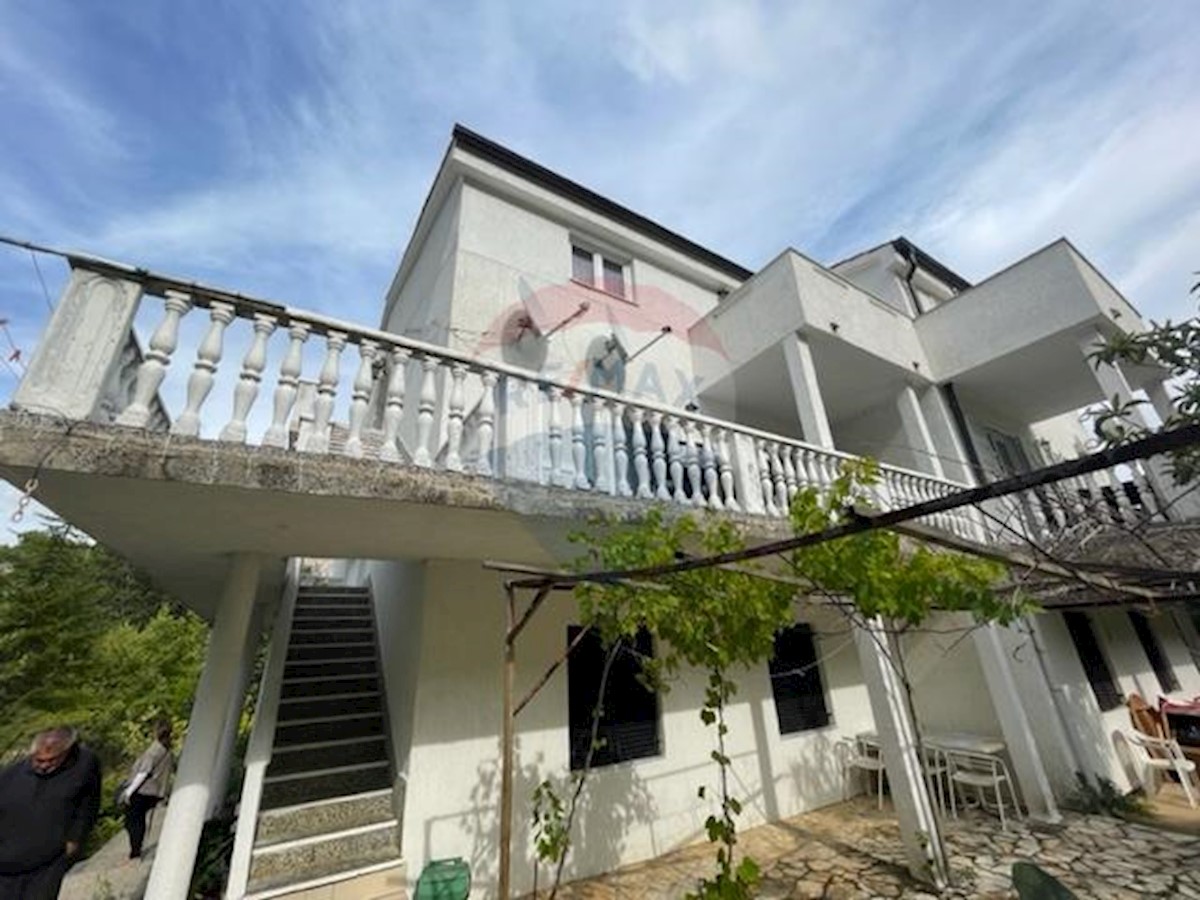 Casa Batomalj, Baška, 300m2