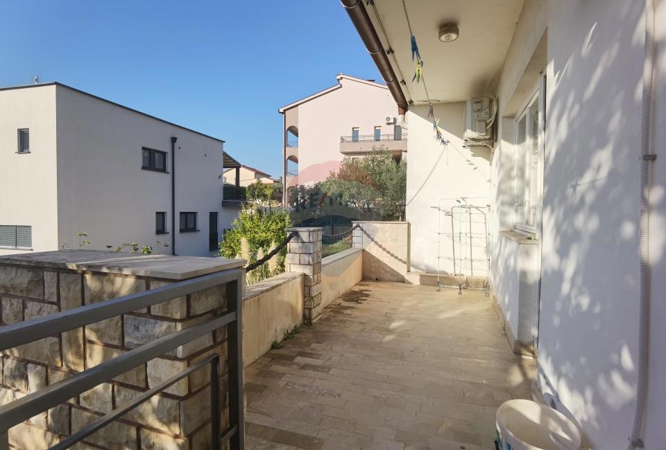 Istria, Pola, Veruda Porat – Casa indipendente a 220 m dal mare con ampio giardino