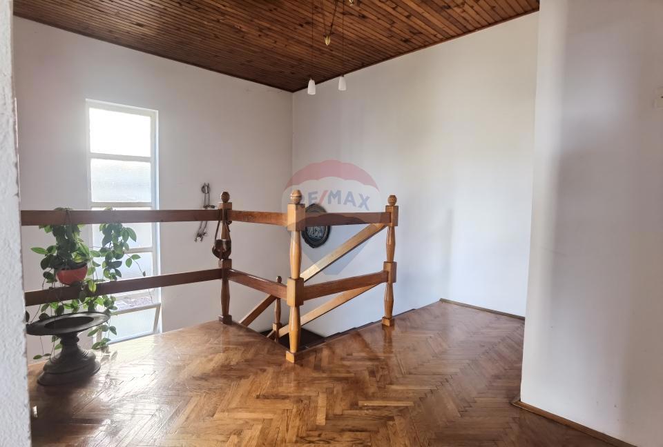 Istria, Pola, Veruda Porat – Casa indipendente a 220 m dal mare con ampio giardino