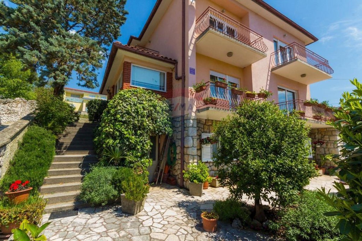 Casa Novi Vinodolski, 250m2