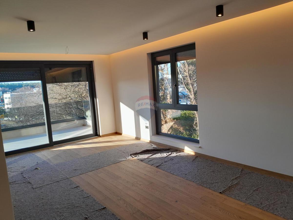 Appartamento Šijana, Pula, 120,75m2