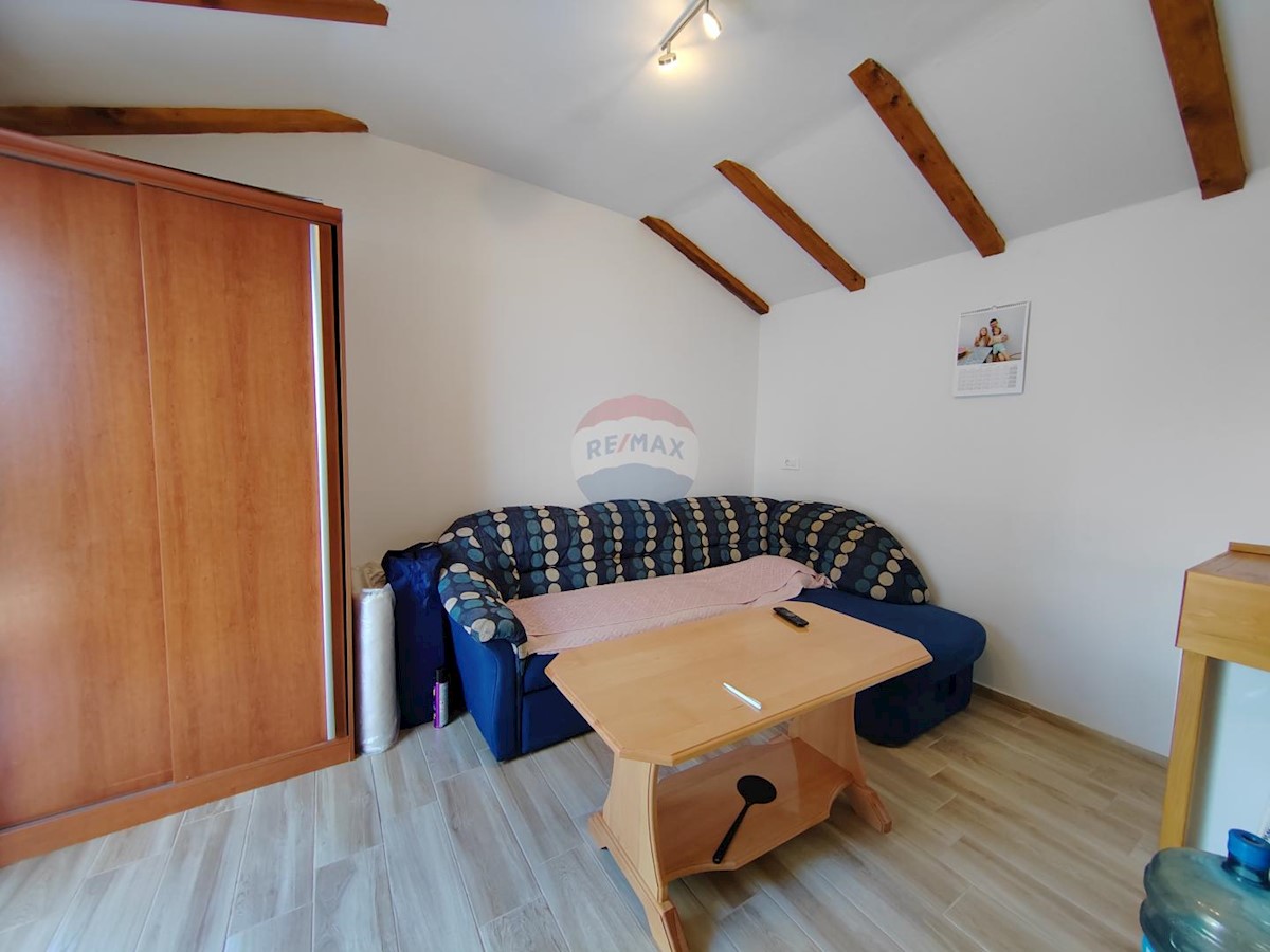 Casa Milovčići, Malinska-Dubašnica, 100m2