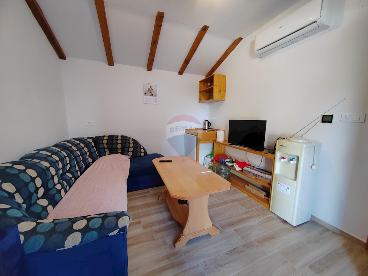 Casa Milovčići, Malinska-Dubašnica, 100m2