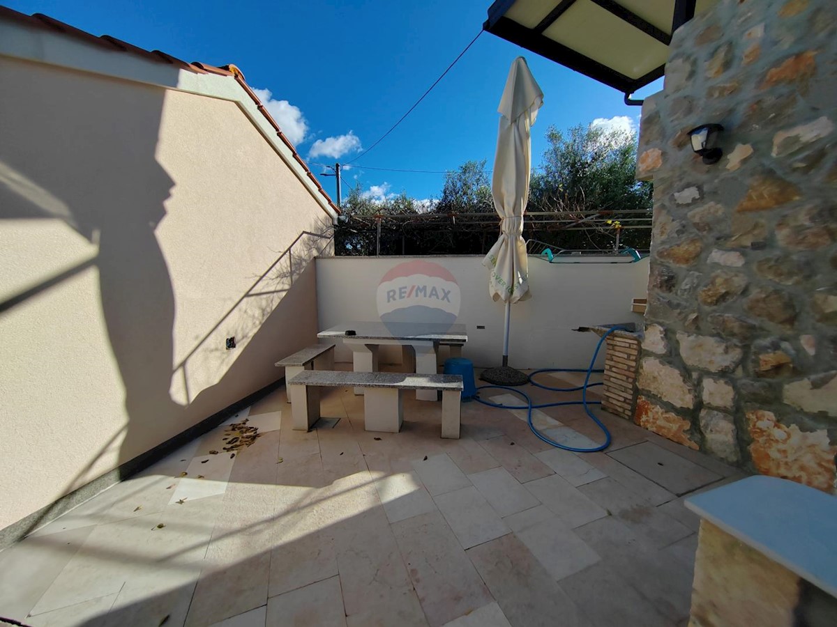 Casa Milovčići, Malinska-Dubašnica, 100m2