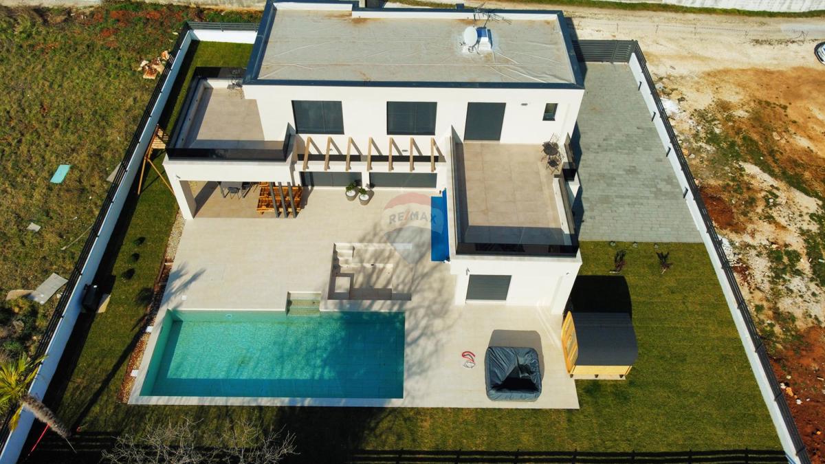 Casa Rovinjsko Selo, Rovinj, 160m2