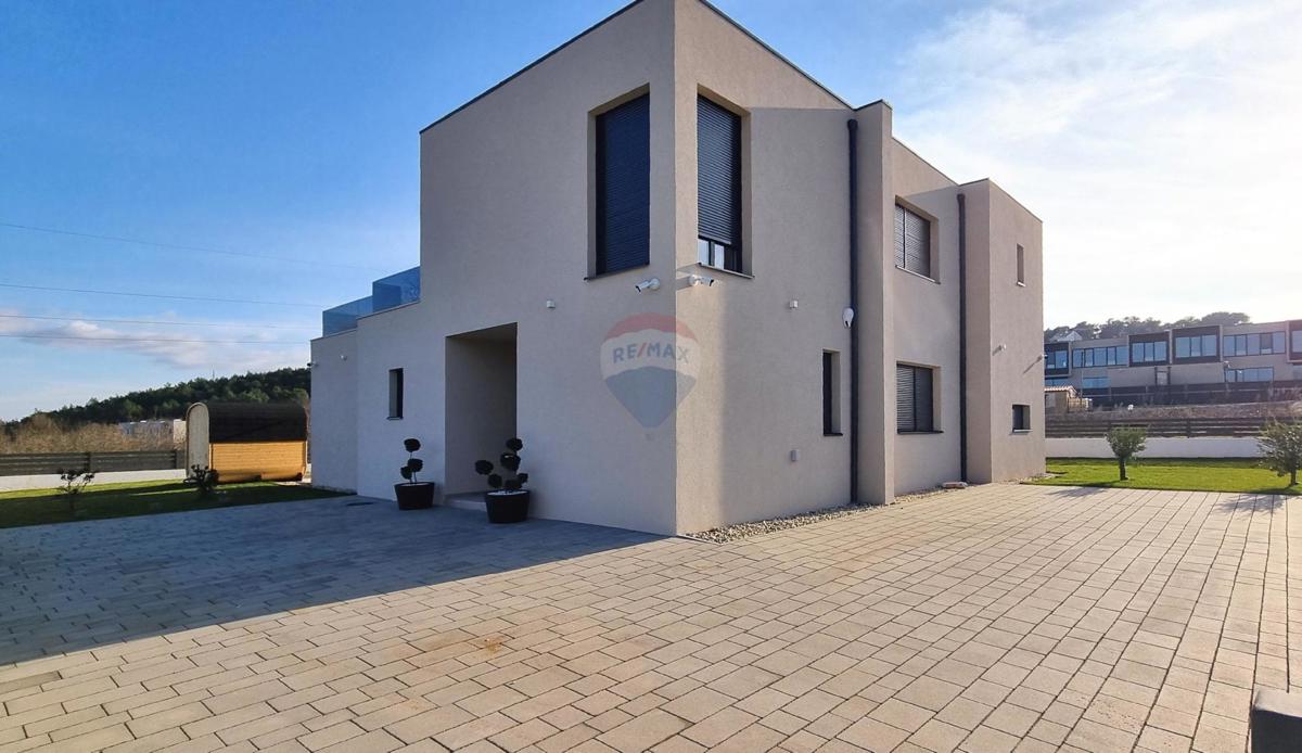 Casa Rovinjsko Selo, Rovinj, 160m2