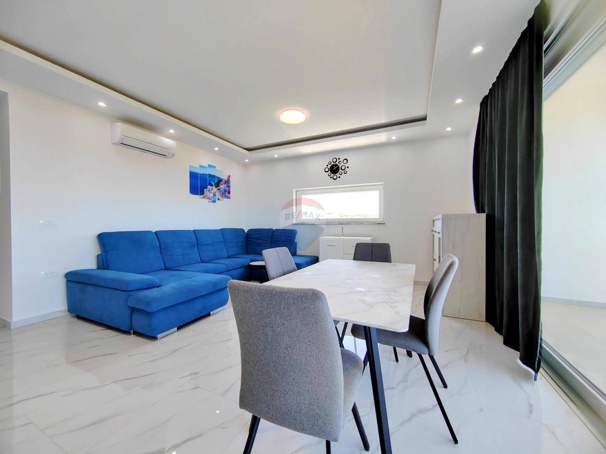Appartamento Malinska, Malinska-Dubašnica, 81m2