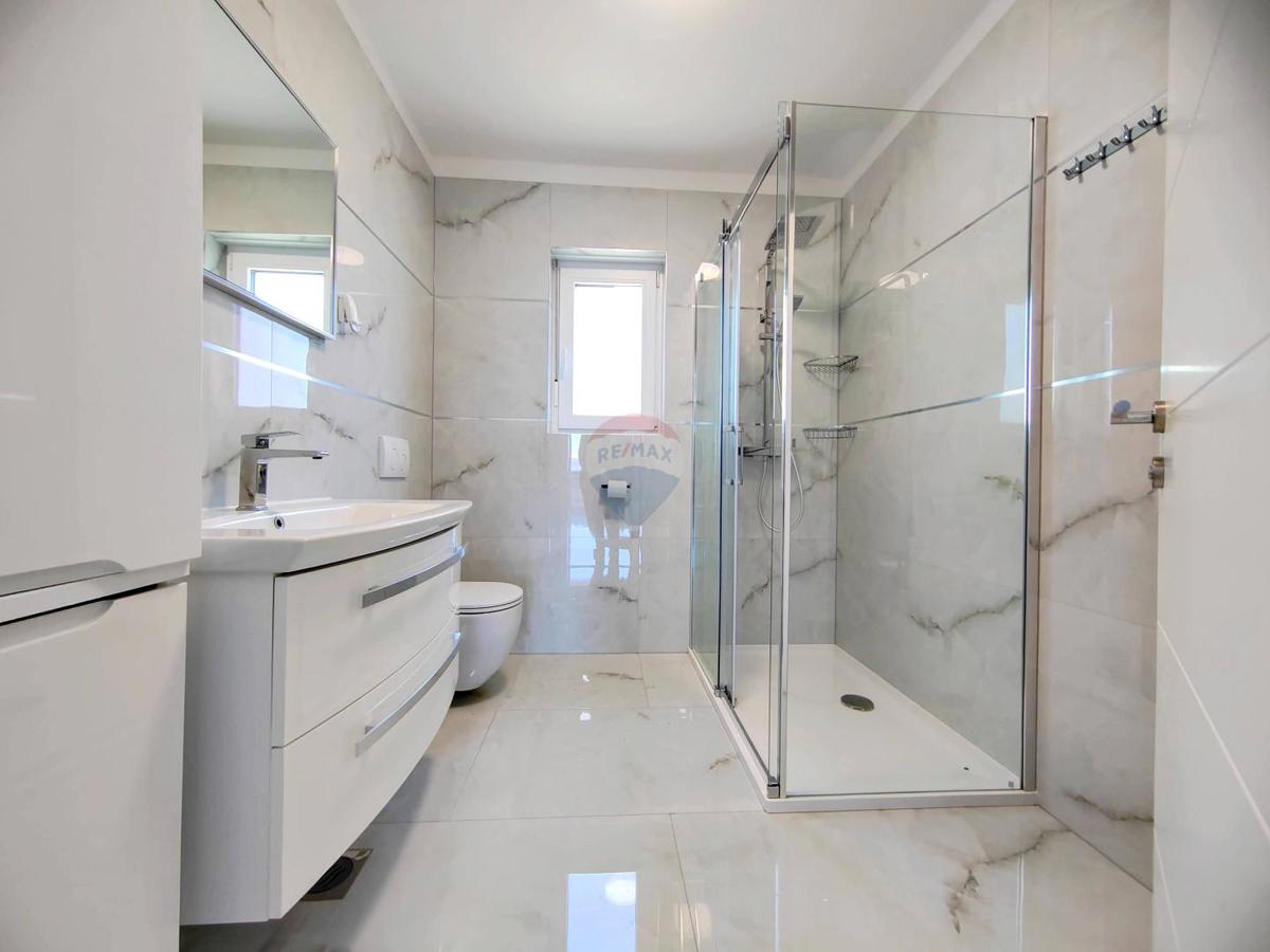 Appartamento Malinska, Malinska-Dubašnica, 81m2