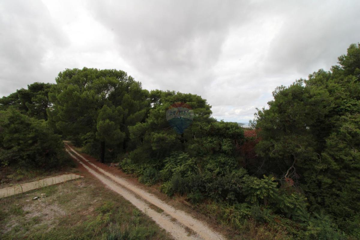 ISTRIA, KAŠTEL - Appartamento trilocale 87 m2 con garage, vista mare! 