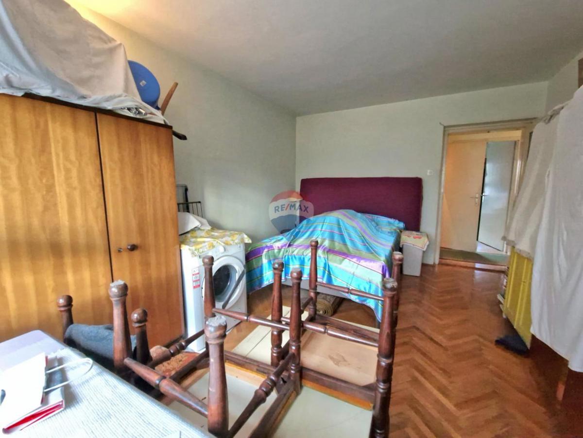 Appartamento Folnegovićevo naselje, Peščenica - Žitnjak, 50,66m2