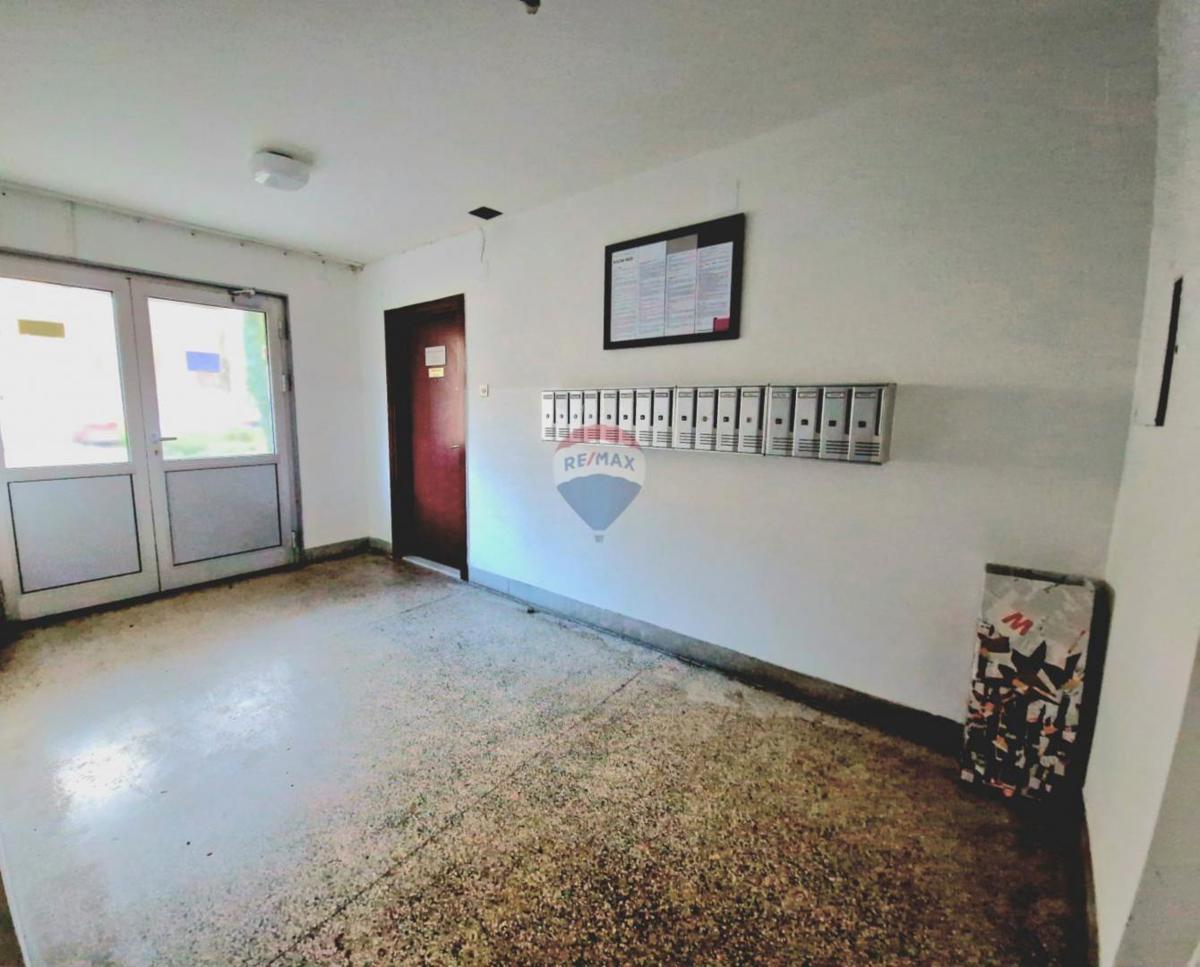 Appartamento Folnegovićevo naselje, Peščenica - Žitnjak, 50,66m2