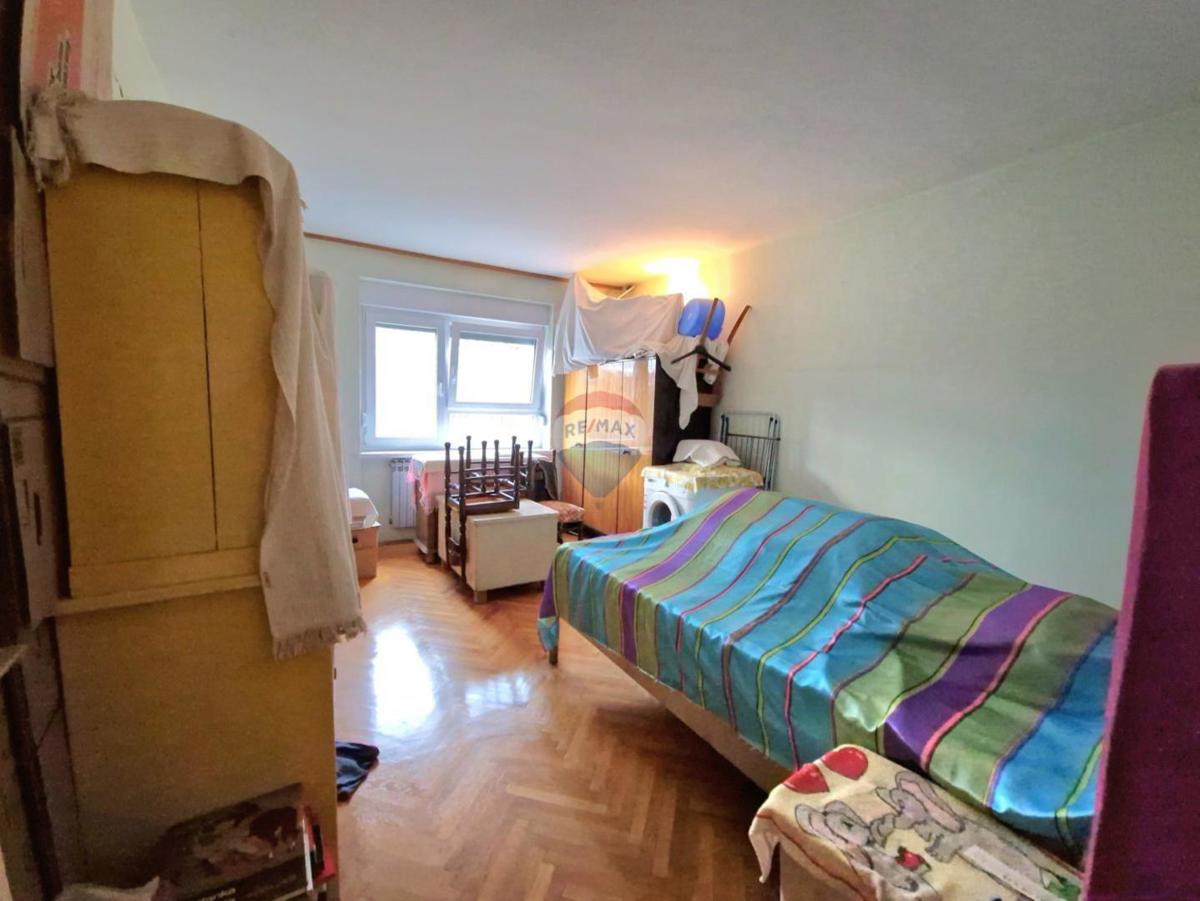 Appartamento Folnegovićevo naselje, Peščenica - Žitnjak, 50,66m2