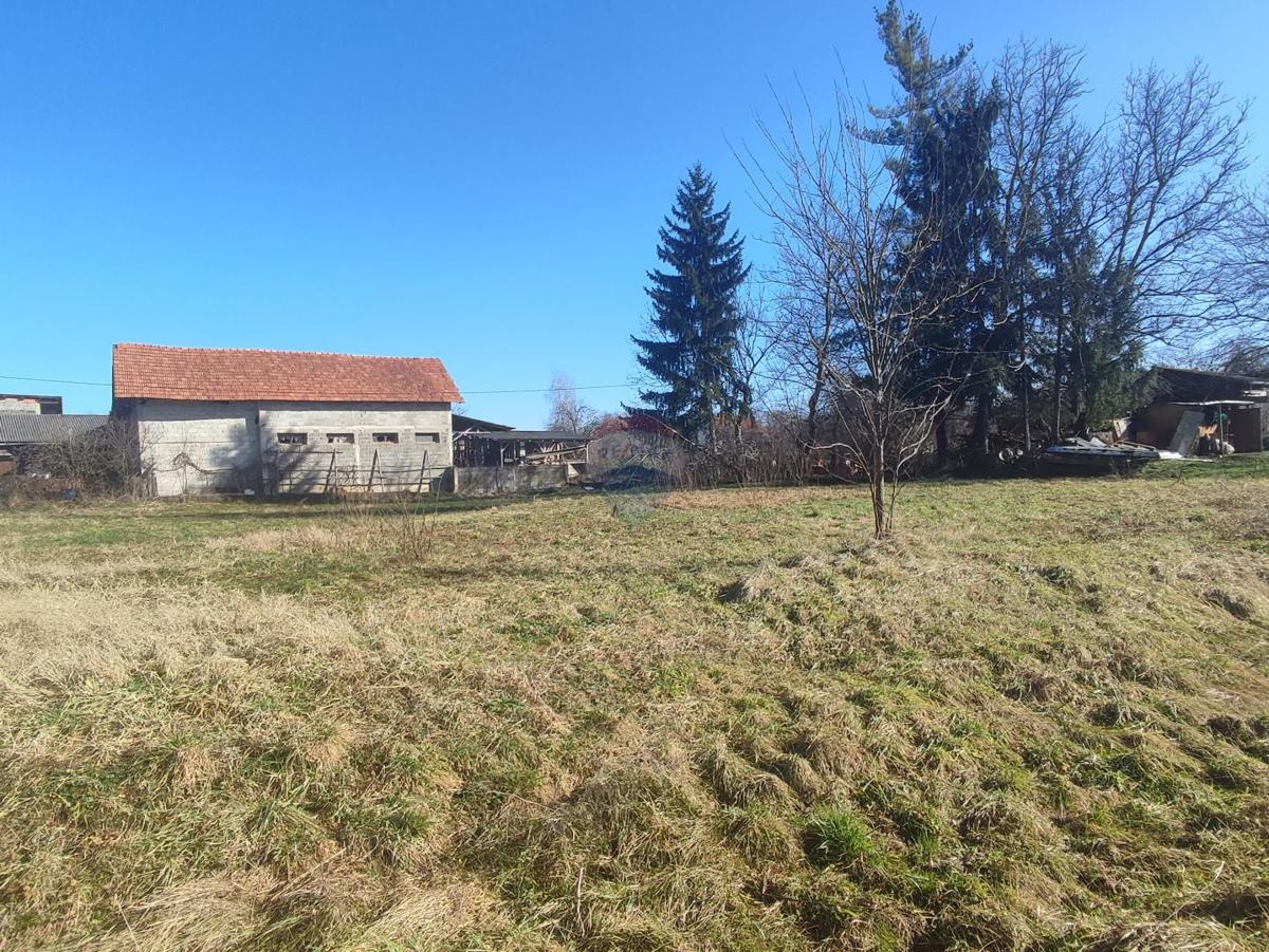 Terreno edificabile Duga Resa, 2.150m2