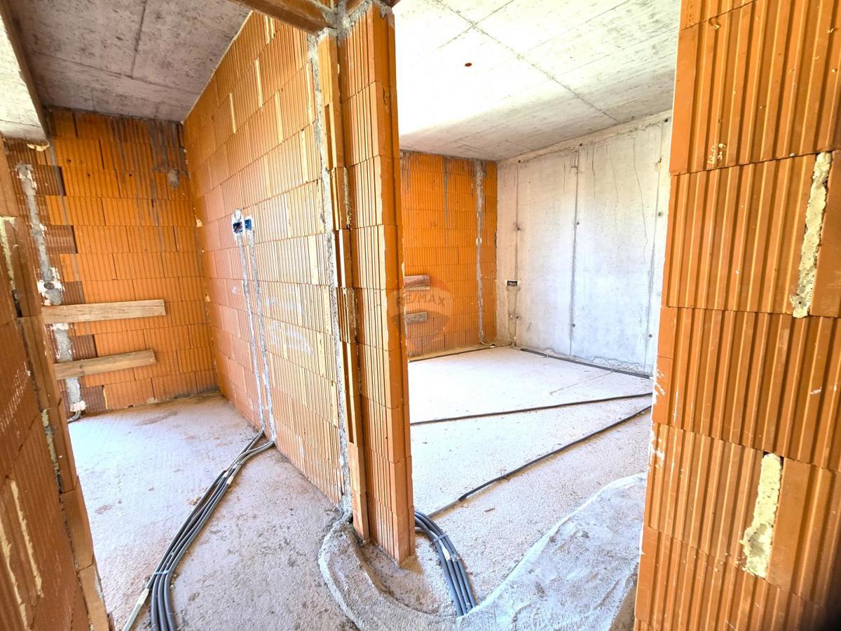 Istria, Rovinj - appartamento con due camere da letto in un nuovo edificio, centro, parcheggio, ripostiglio, vicino al mare