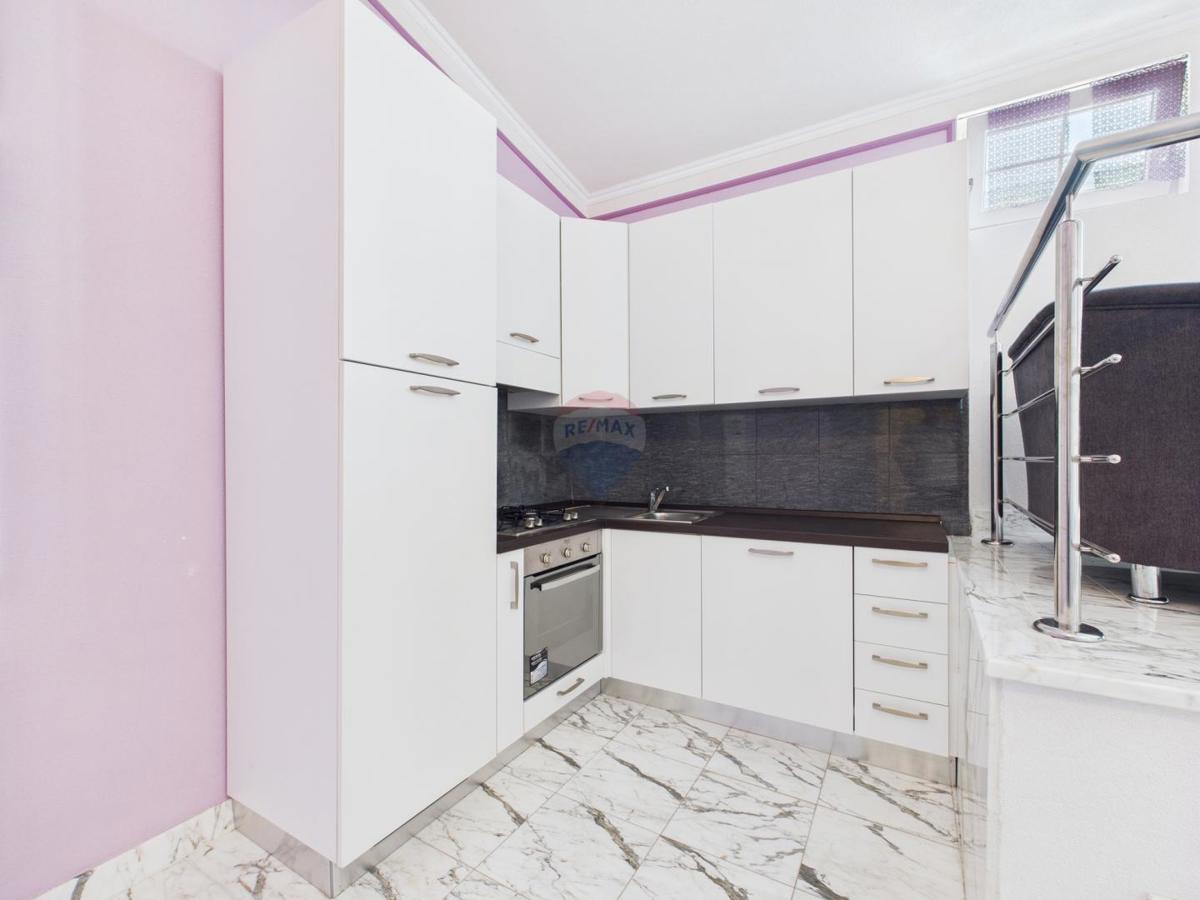 Crikvenica, Selce – casa con due appartamenti nel centro