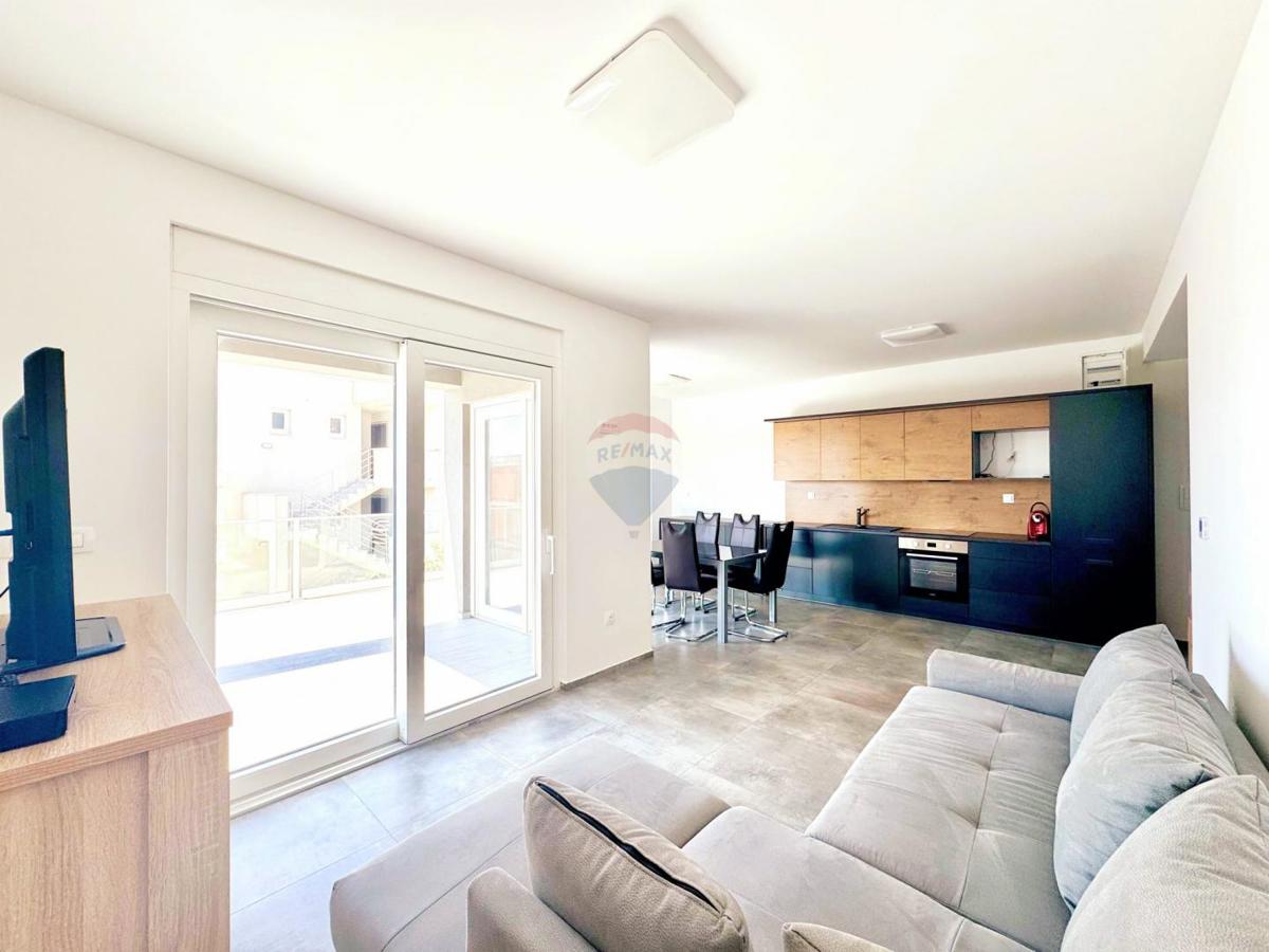 Appartamento Smokvica Krmpotska, Novi Vinodolski, 74m2