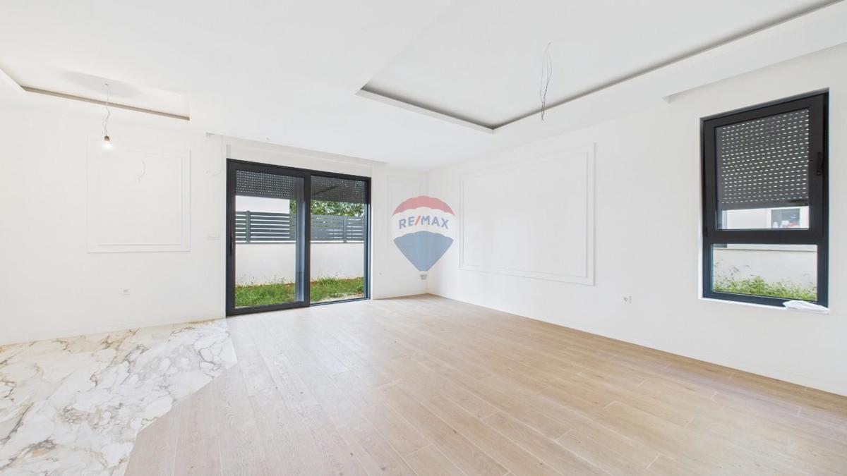 Appartamento Štinjan, Pula, 54m2