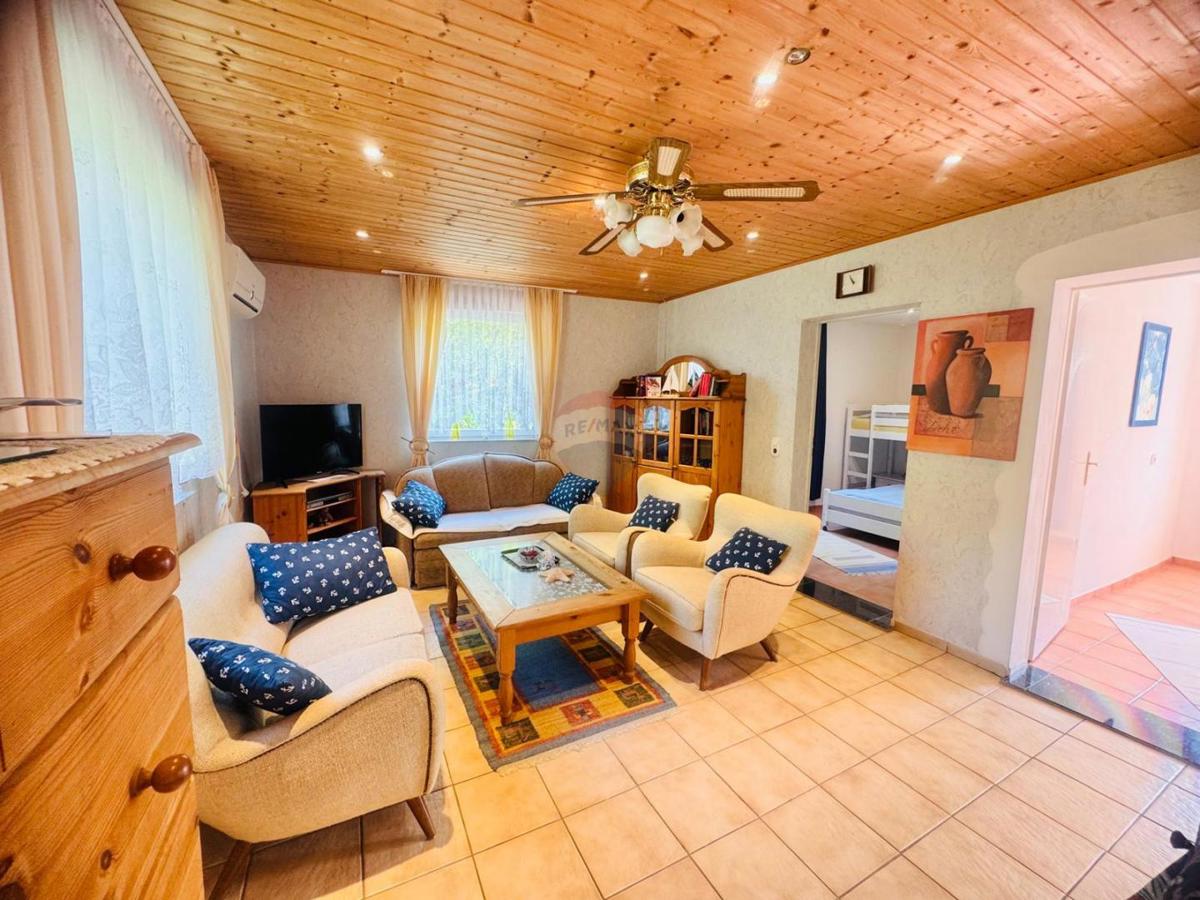 Casa Tribalj, Vinodolska Općina, 238m2