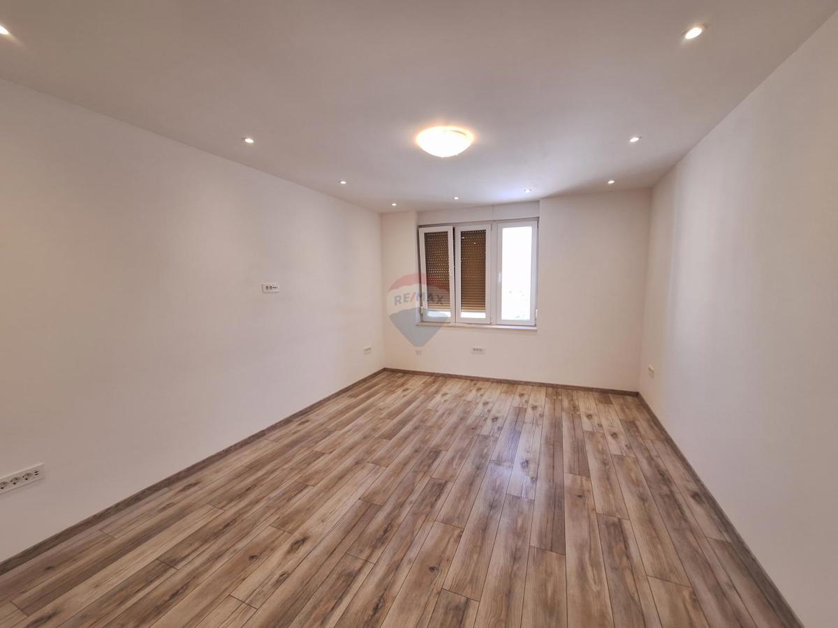 Appartamento Centar, Pula, 80m2