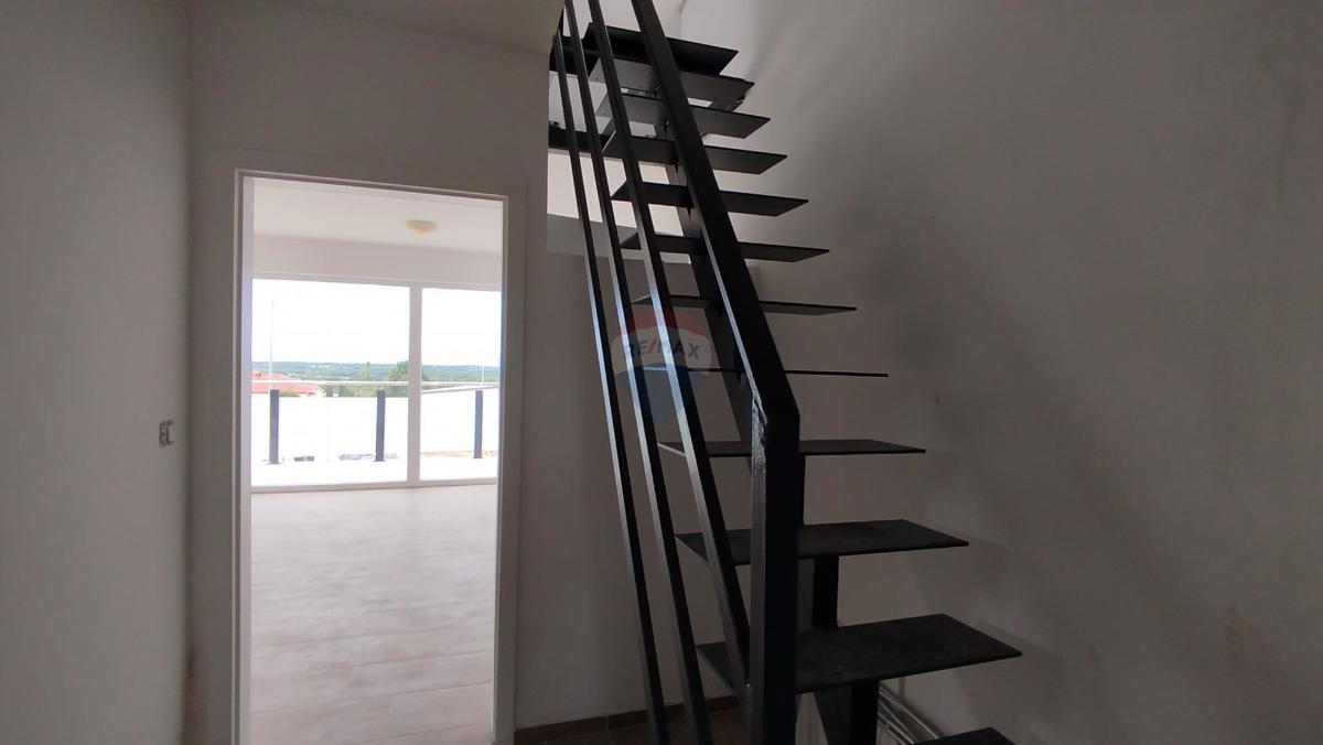 Appartamento Višnjan, 90m2