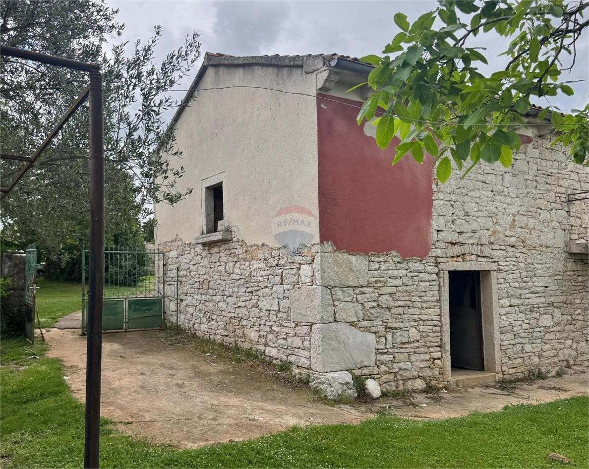 Terreno edificabile Svetvinčenat, 1.889m2