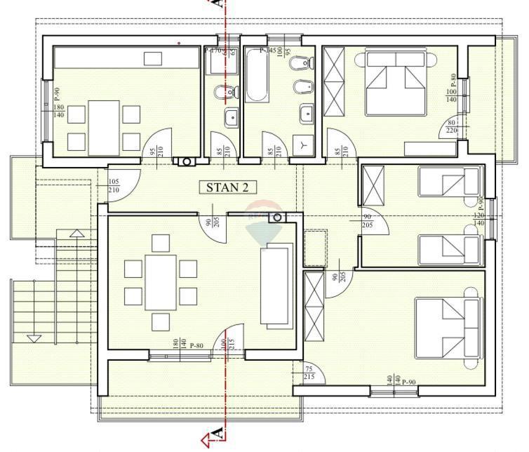 Casa con Ampio Giardino e Permesso di Costruzione, a Solo 1,5 km dal Mare
