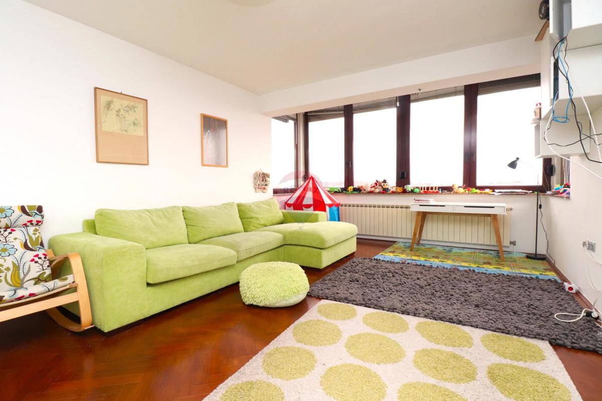 Appartamento Pantovčak, Gornji Grad - Medveščak, 86m2