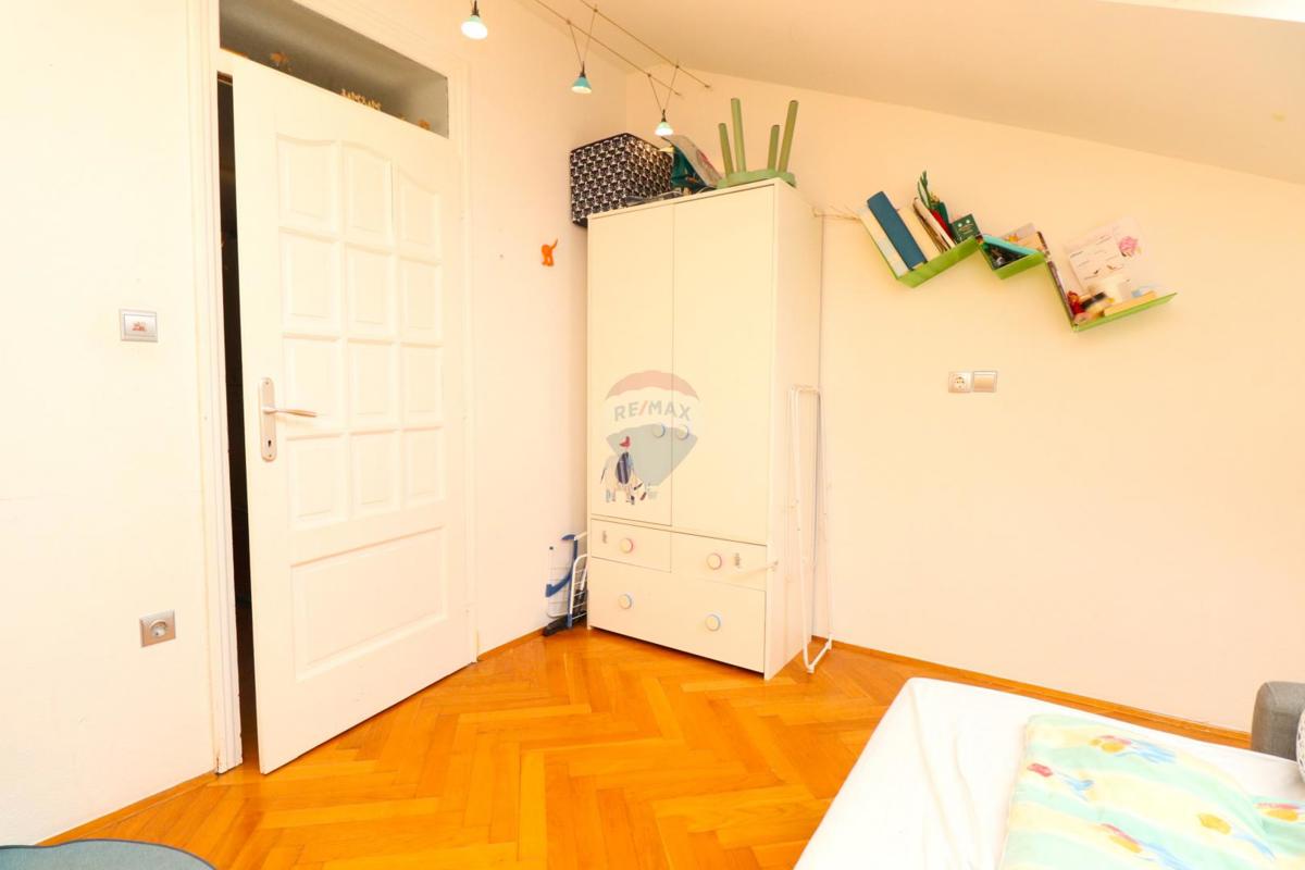 Appartamento Pantovčak, Gornji Grad - Medveščak, 86m2
