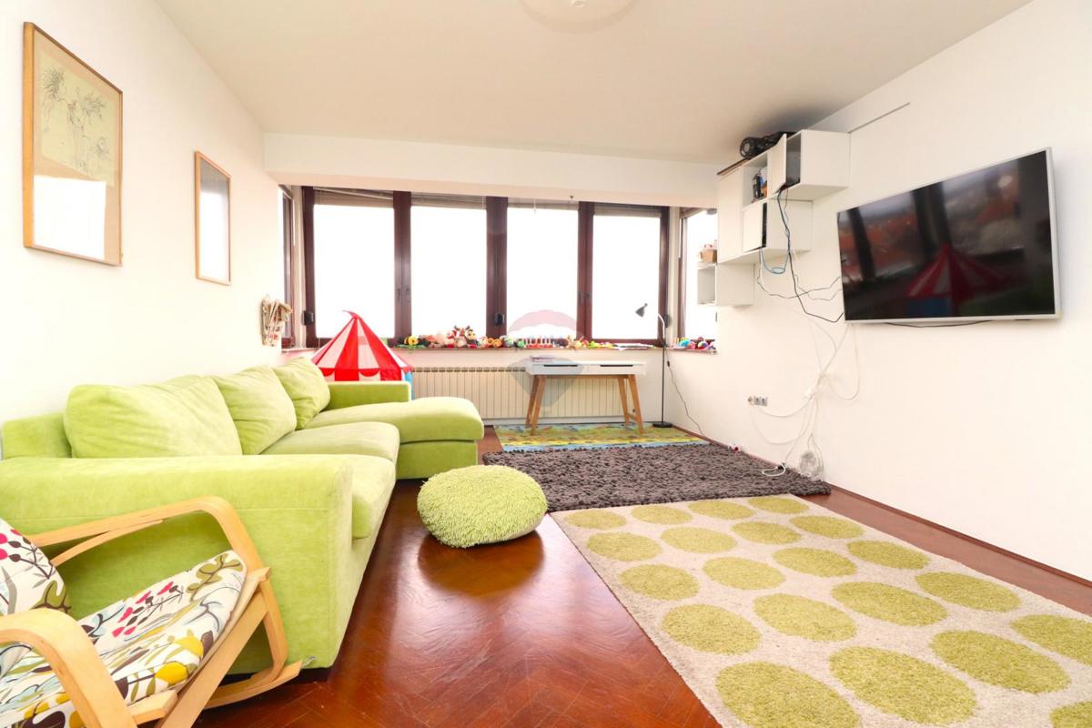 Appartamento Pantovčak, Gornji Grad - Medveščak, 86m2