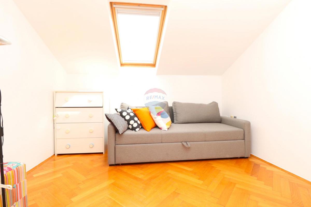 Appartamento Pantovčak, Gornji Grad - Medveščak, 86m2