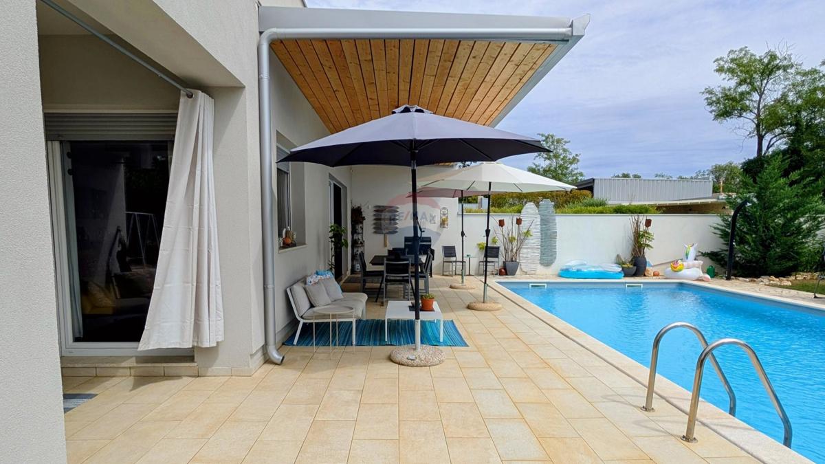 Casa Rovinjsko Selo, Rovinj, 143m2