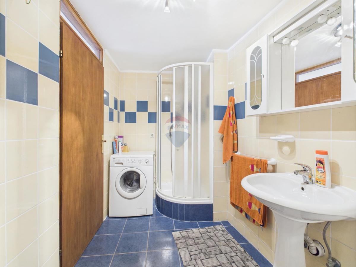 Crikvenica, Bribir – casa a schiera con garage