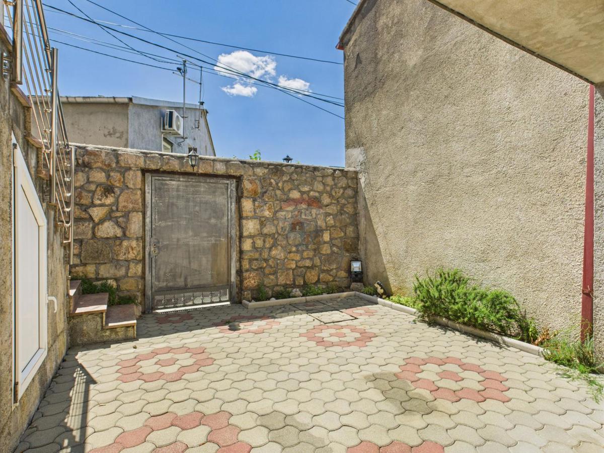 Crikvenica, Bribir – casa a schiera con garage