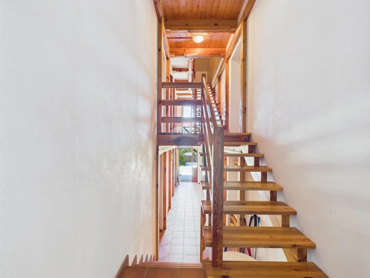 Crikvenica, Drivenik – casa con appartamenti per investimento