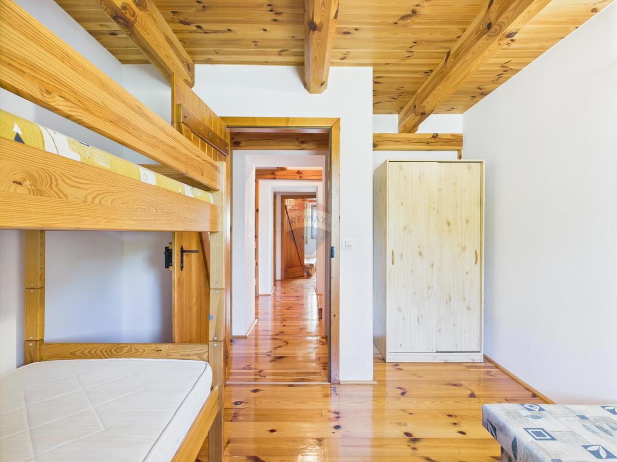 Crikvenica, Drivenik – casa con appartamenti per investimento