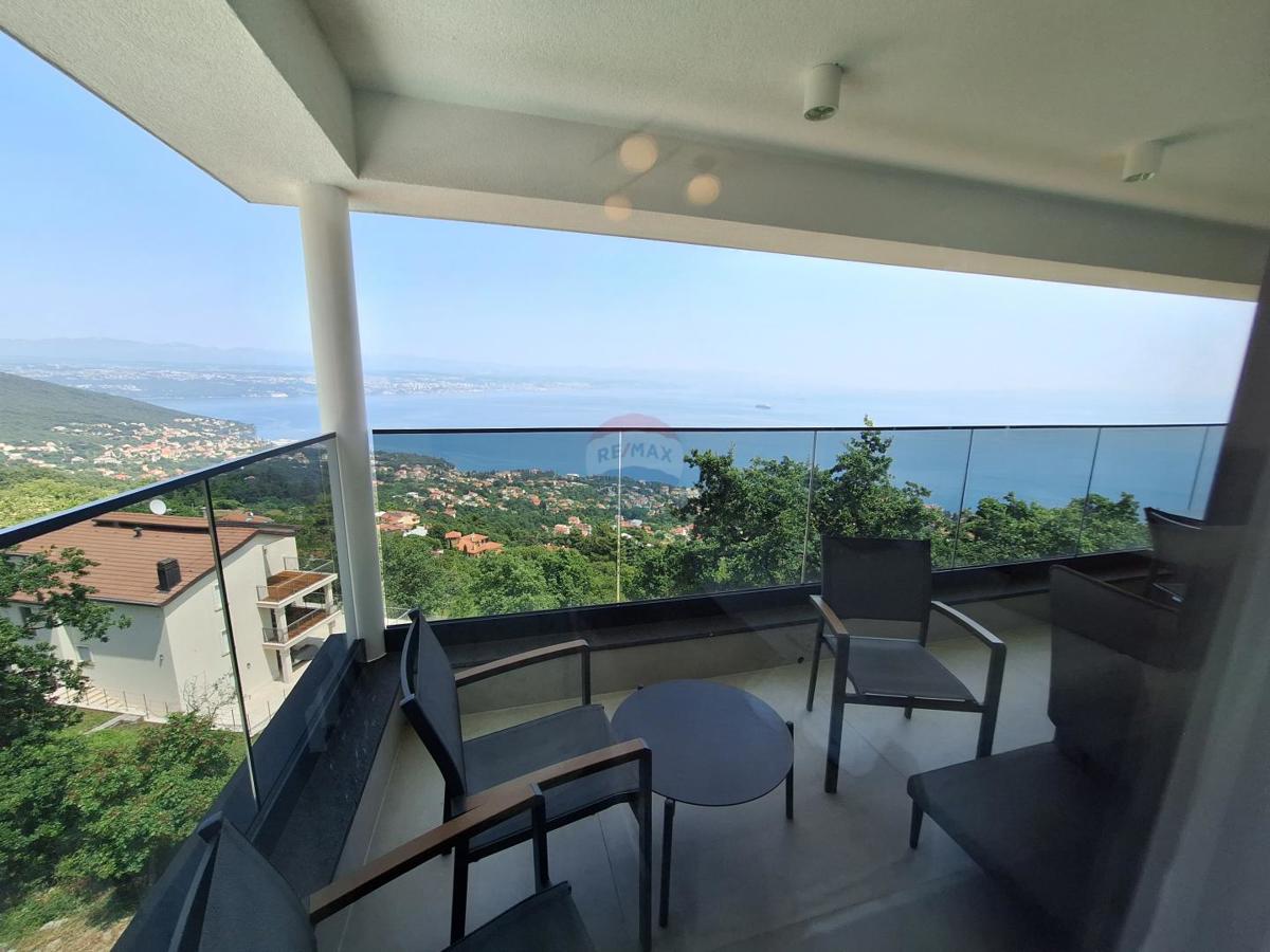 Appartamento Dobreć, Opatija - Okolica, 80m2