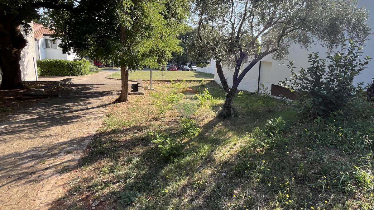Terreno edificabile Červar-Porat, Poreč, 172m2