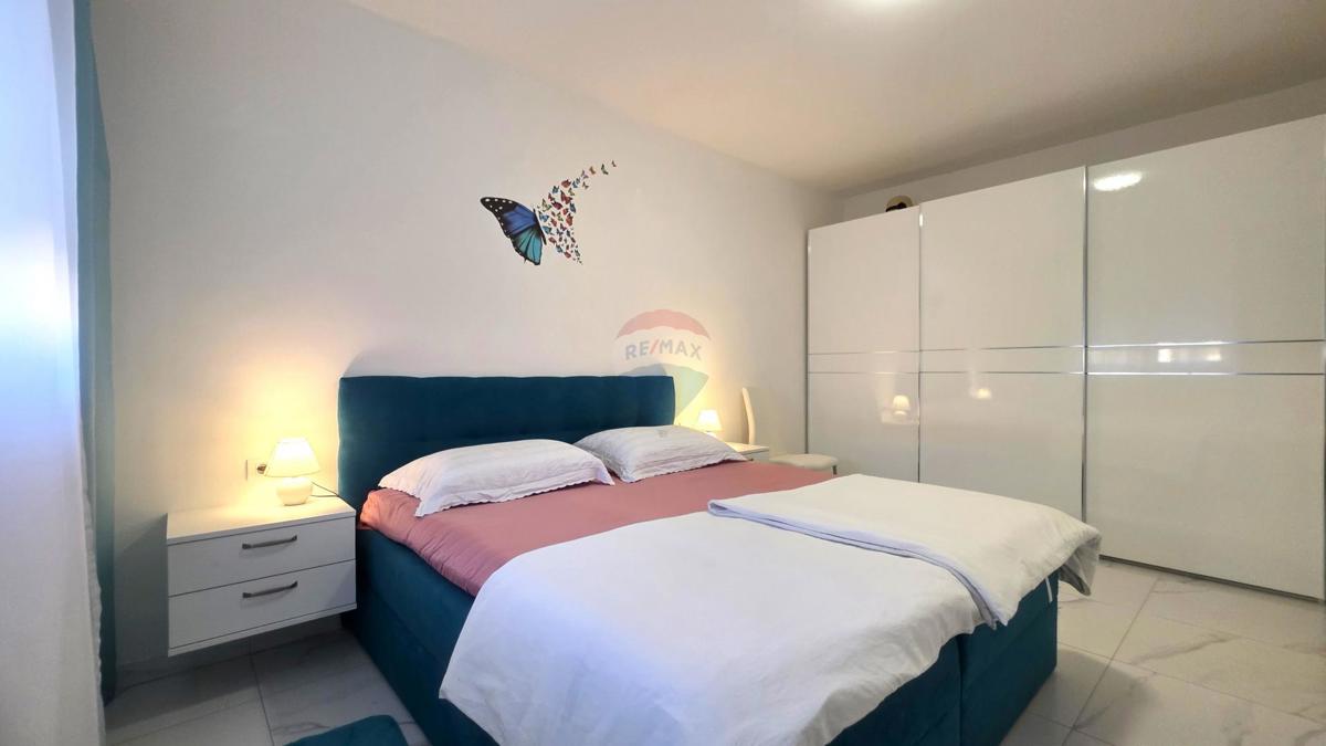 Istria,Umago-Appartamento di Lusso al Piano Terra