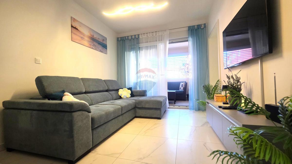 Istria,Umago-Appartamento di Lusso al Piano Terra