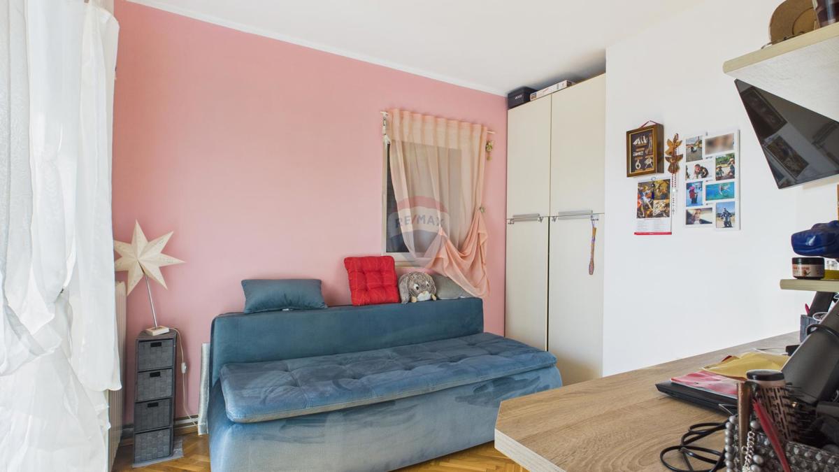 Crikvenica, Selce – raro trilocale con parcheggio