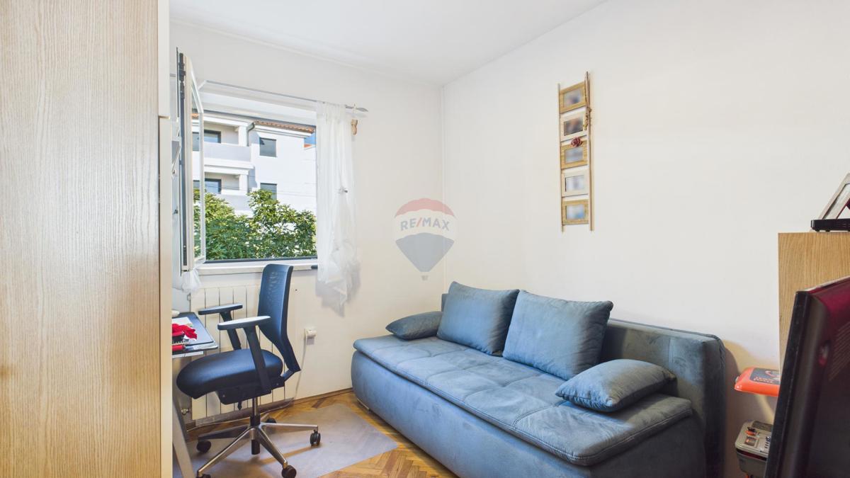 Crikvenica, Selce – raro trilocale con parcheggio