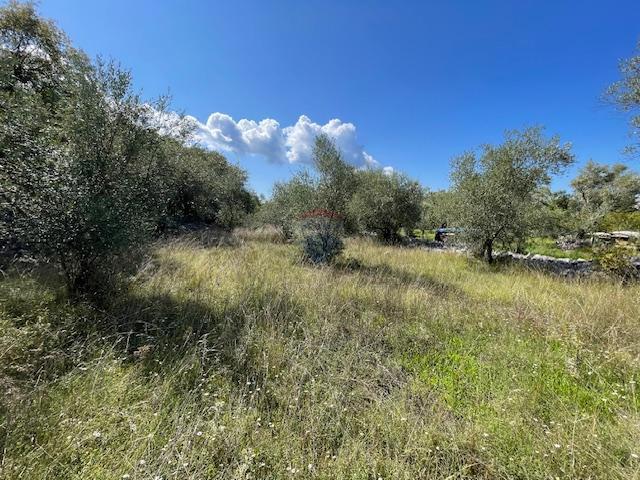 Terreno edificabile Malinska, Malinska-Dubašnica, 1.388m2