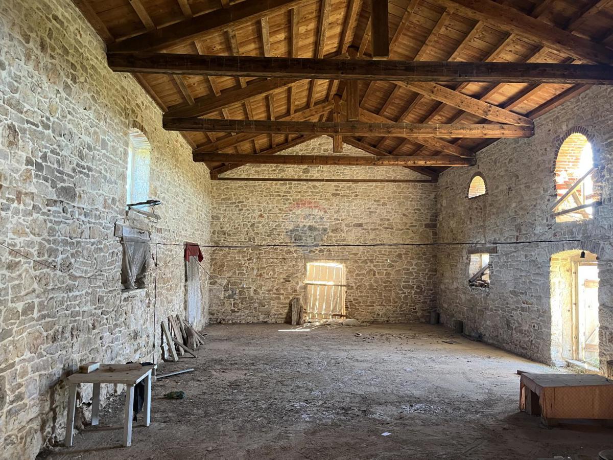 Casa okolica Pule, Pula, 750m2