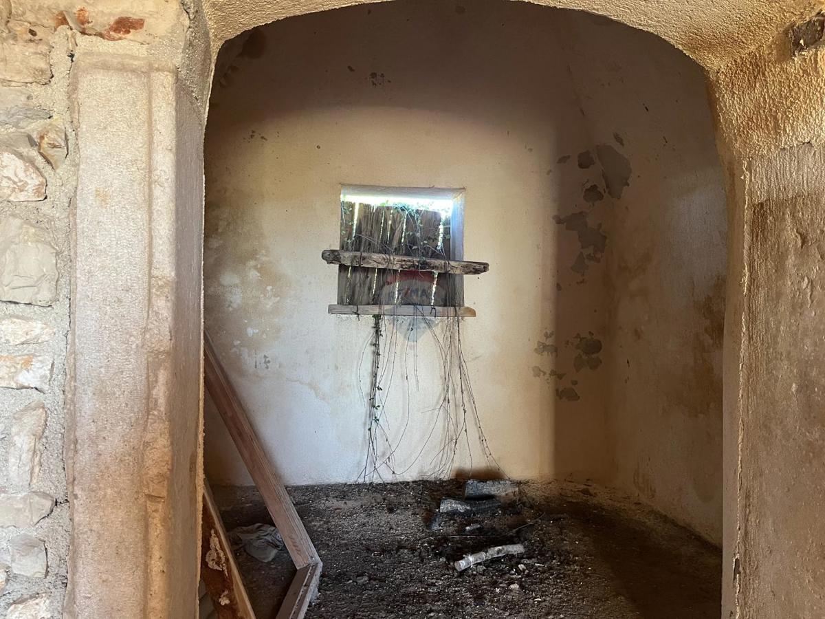 Casa okolica Pule, Pula, 750m2