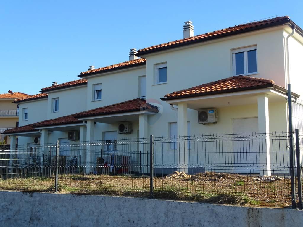 Casa Marinići, Viškovo, 90m2