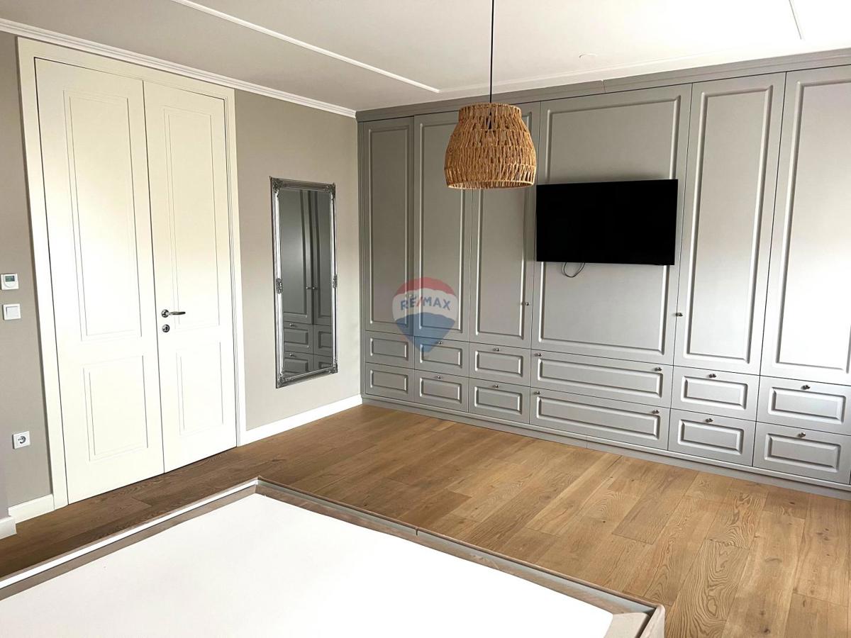 Appartamento Centar, Velika Gorica, 180m2